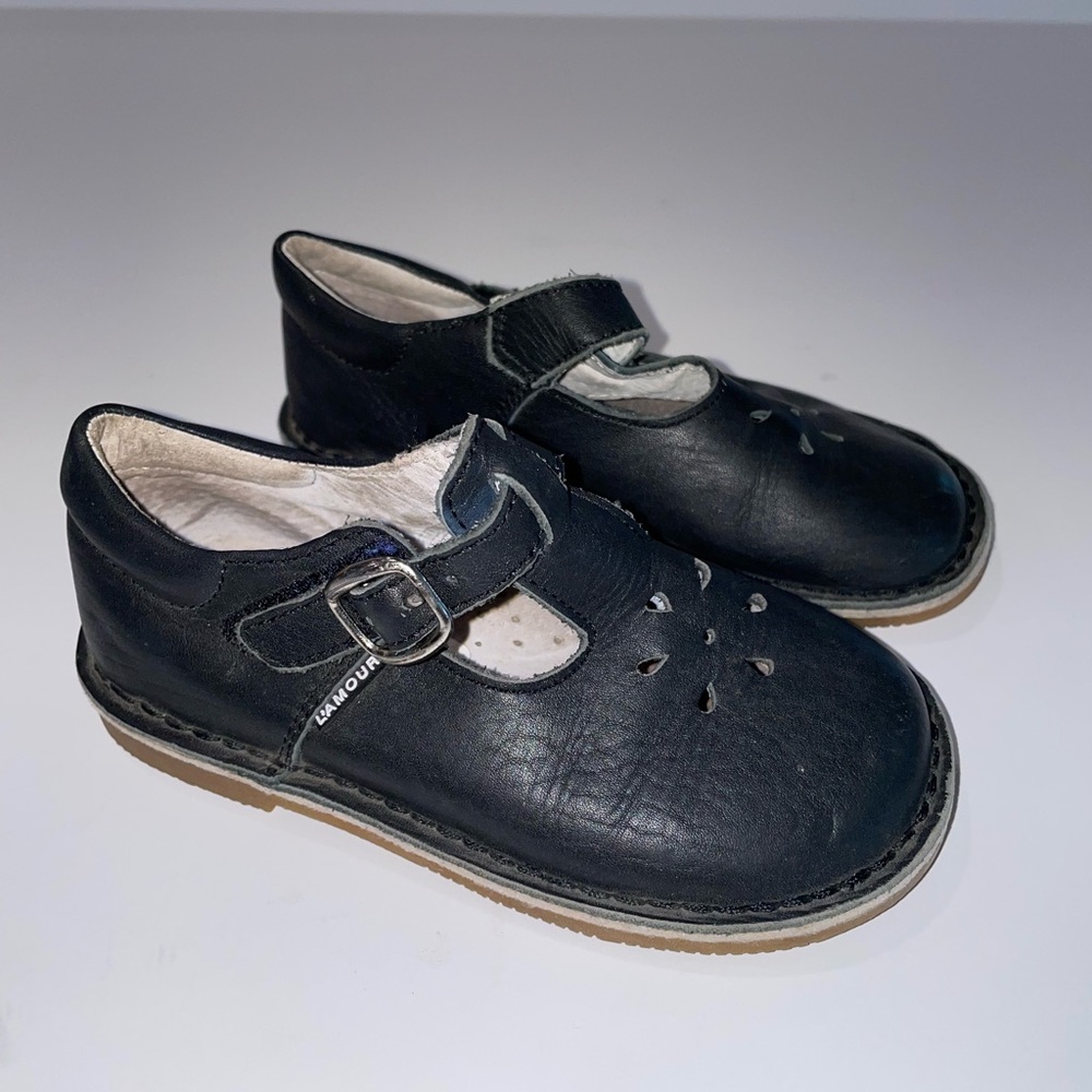L’Amour Navy Blue Girls Shoes 6